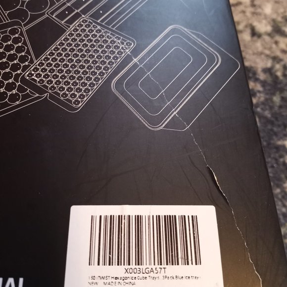 Ice Cube Trays, Hexagon Ice Trays with Lid, 32x3 PCS Ice Trays for Freezer - Picture 8 of 14